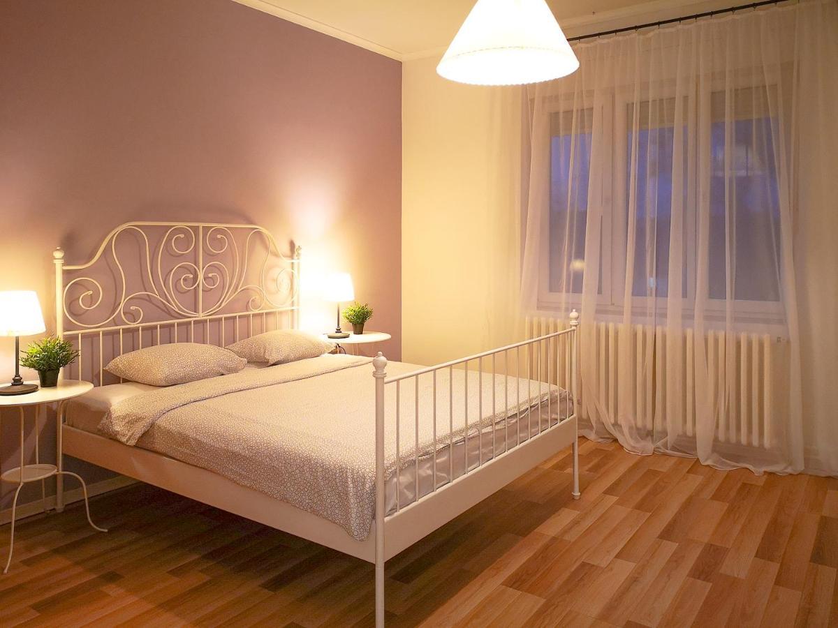 Filinhome Stefanovica Suite 8 Novi Sad Eksteriør billede
