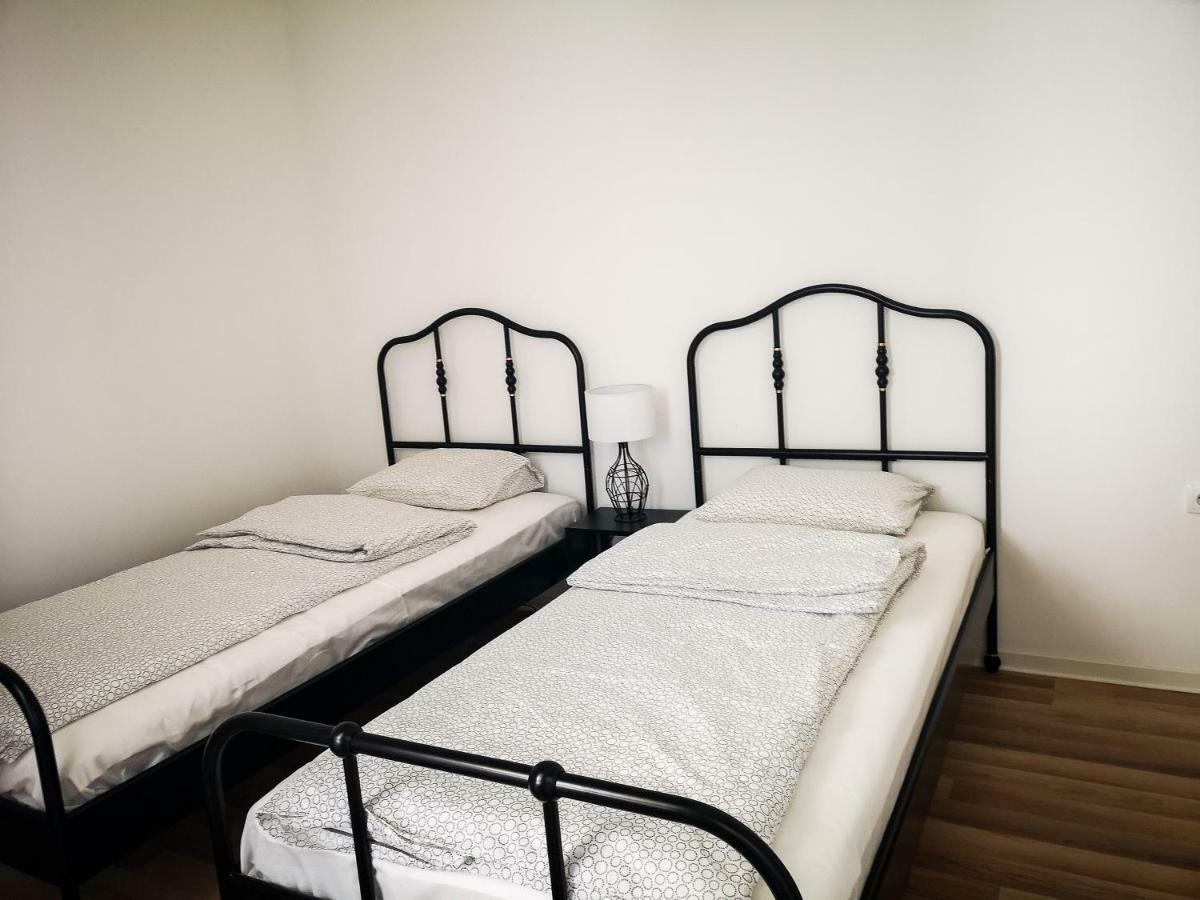 Filinhome Stefanovica Suite 8 Novi Sad Eksteriør billede
