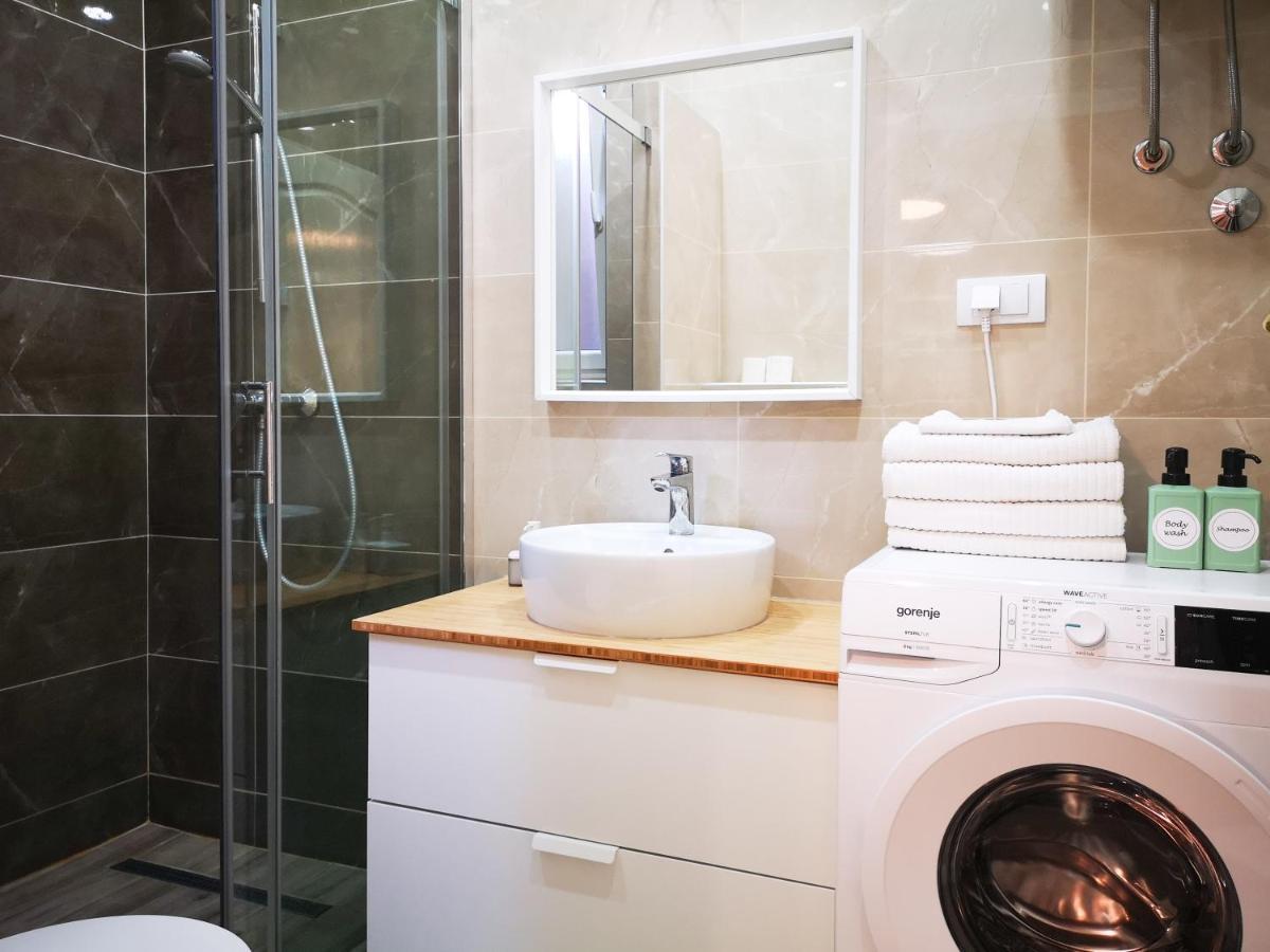 Filinhome Stefanovica Suite 8 Novi Sad Eksteriør billede